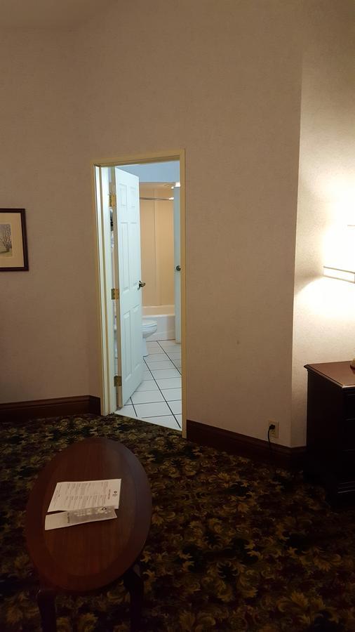 Best Western Plus Dockside Waterfront Inn Mackinaw City Exterior photo