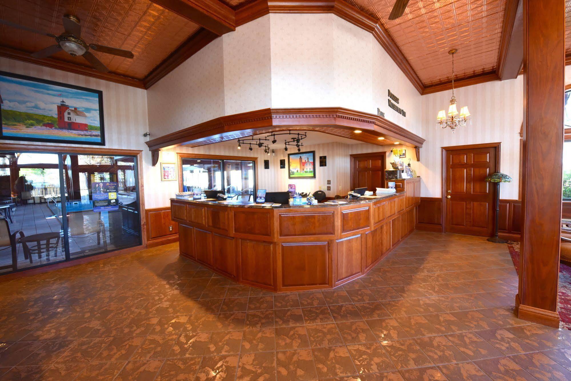 Best Western Plus Dockside Waterfront Inn Mackinaw City Exterior photo