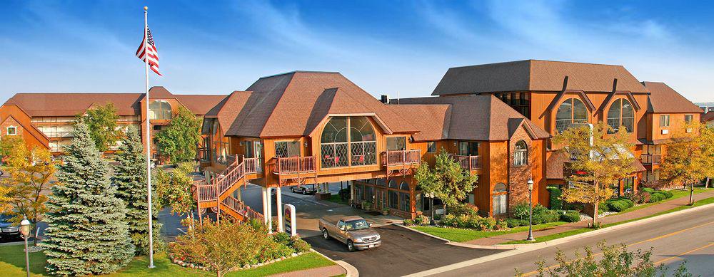 Best Western Plus Dockside Waterfront Inn Mackinaw City Exterior photo